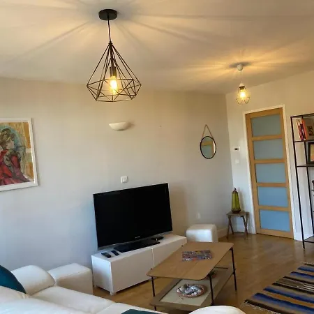 Apartmán Duplex-au Chateau Ambulant-au Bord De La Dordogne