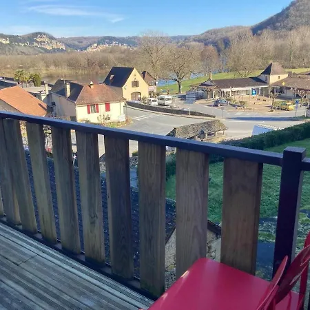 Duplex-au Chateau Ambulant-au Bord De La Dordogne Apartmán